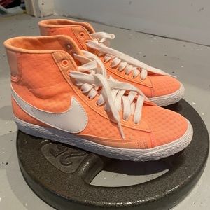 Nike sneakers high tops